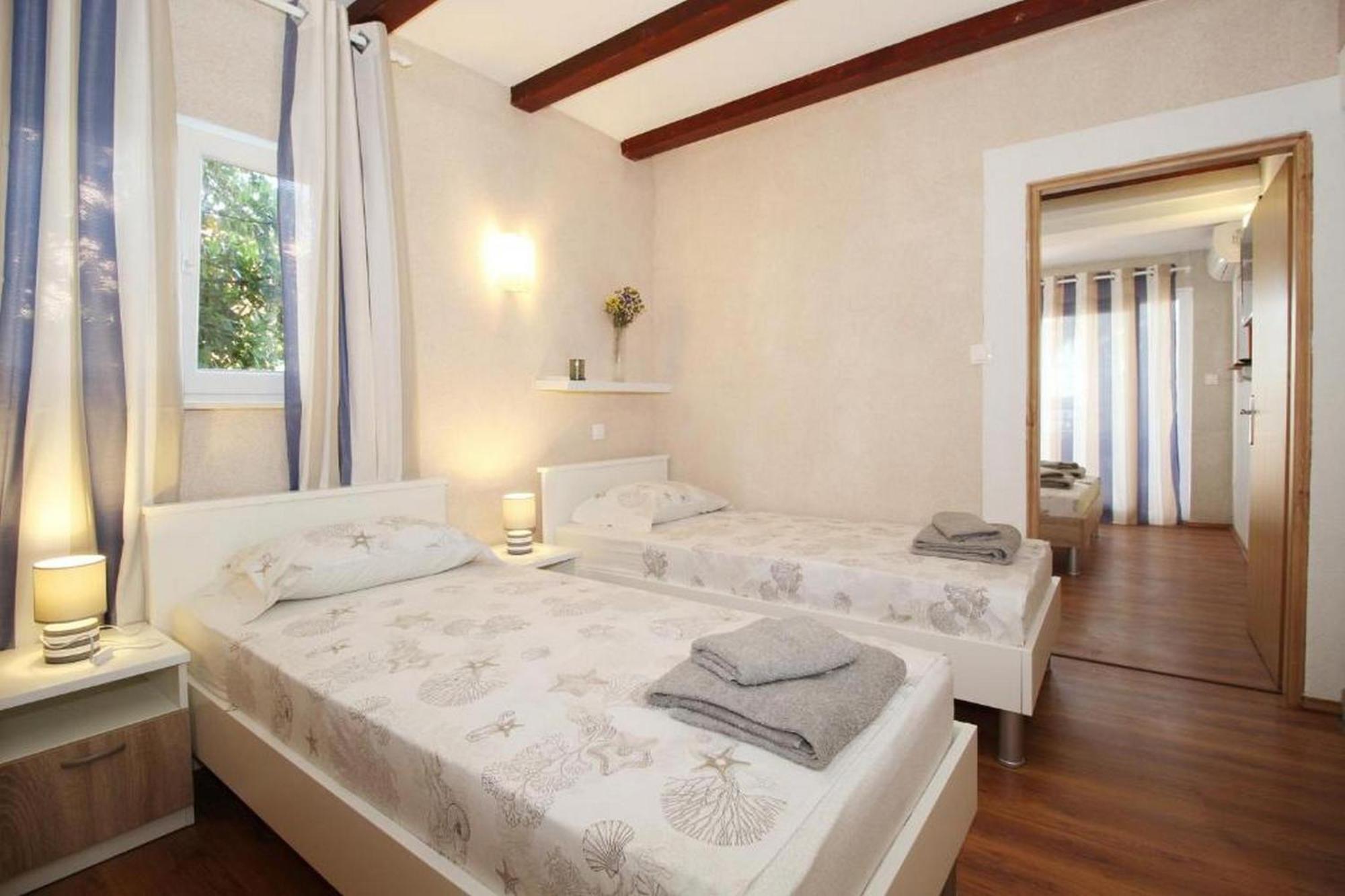 Rooms And Apartments Palma B&B Medulin Exteriér fotografie